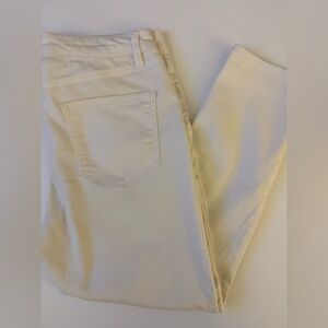🔥HOT DEAL🔥d. jeans White Pants